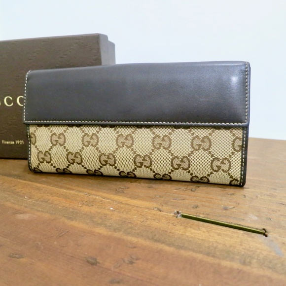 GUCCI Vintage Lovely Heart Continental Wallet GG Monogram Canvas Leather and Box - Picture 3 of 15
